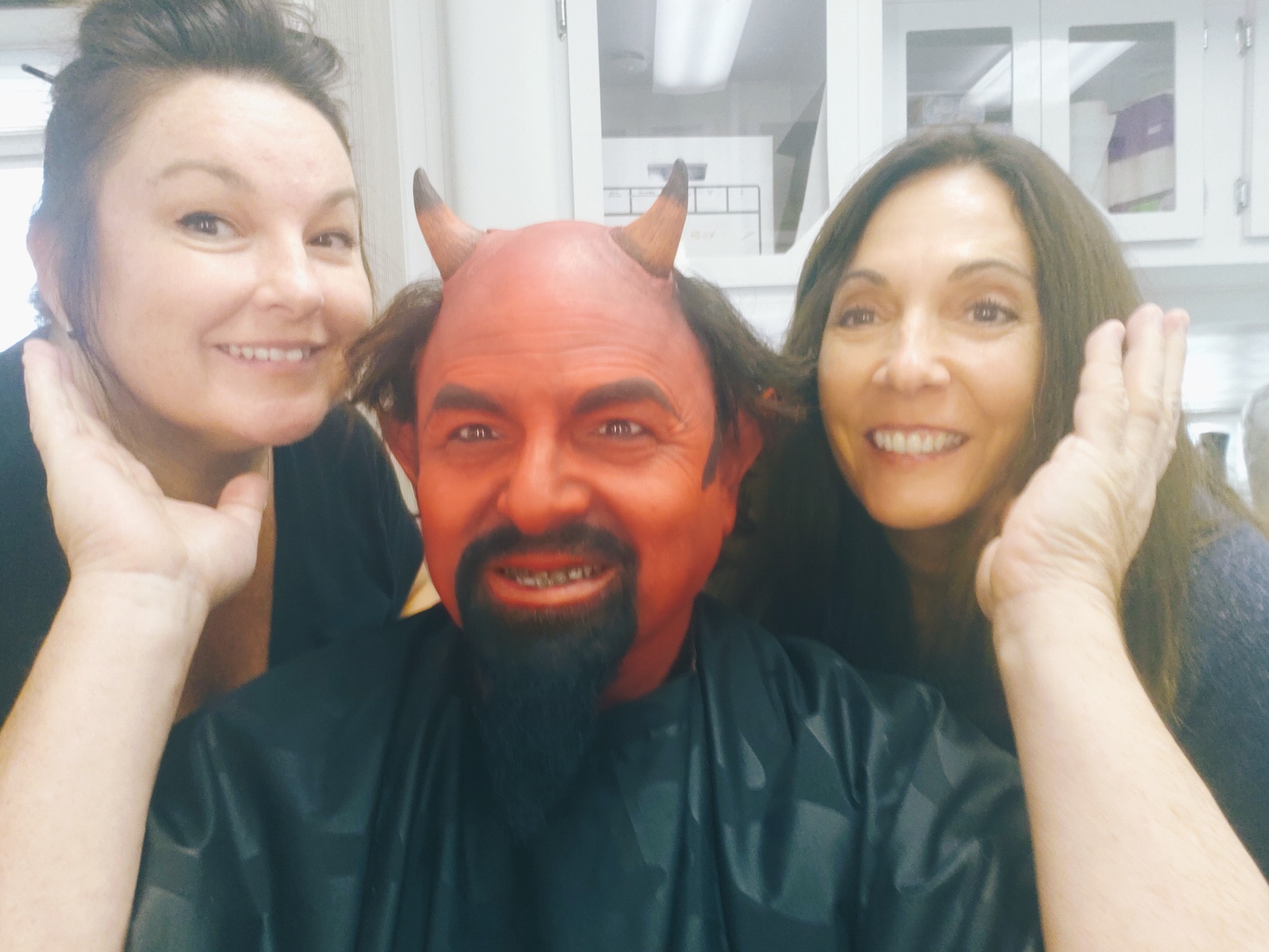 Jason Alexander on-set hairstyling by Laura LaRocca