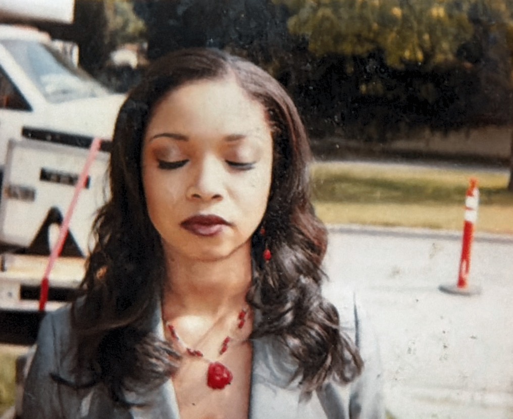 Tamala Jones Couples pilot episode styling by Laura LaRocca